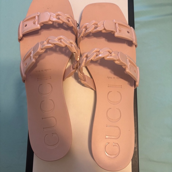 GUCCI SANDALS - Picture 2 of 5